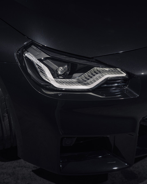 2023-BMW-M2-G87-Saphirschwarz-05.jpg