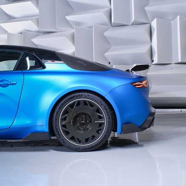 Nouvelle Alpine A110 R (26).jpg