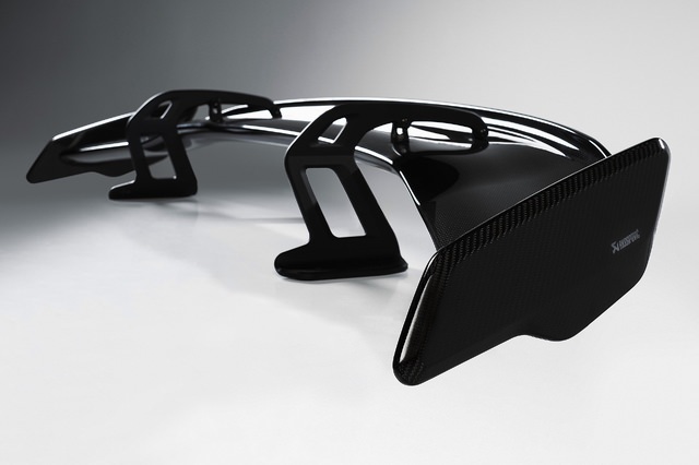 Akrapovic-Carbon-Rear-Wing-BMW-M3-G80-M4-G82-Tuning-Heckfluegel-04.jpg