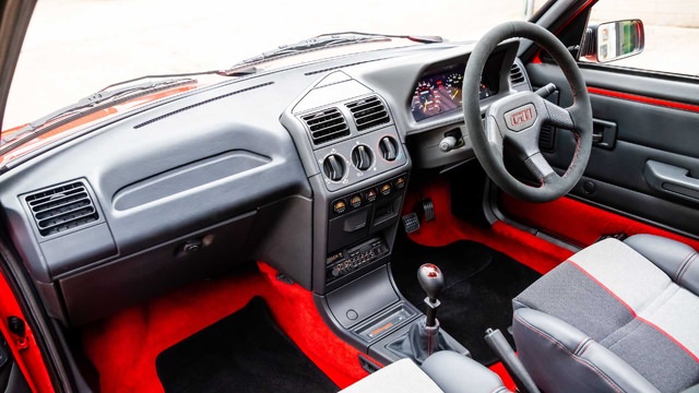 tolman-edition-peugeot-205-gti4.jpg