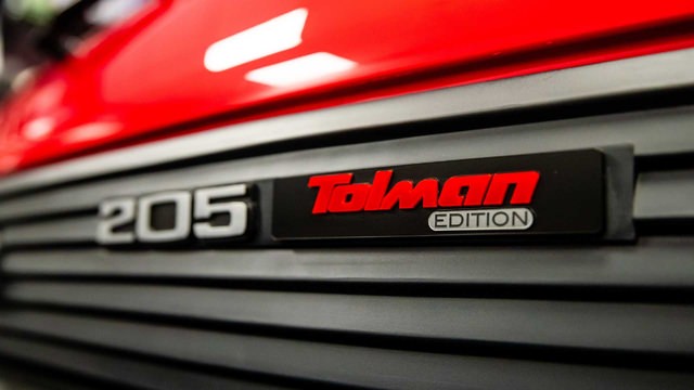 tolman-edition-peugeot-205-gti7.jpg