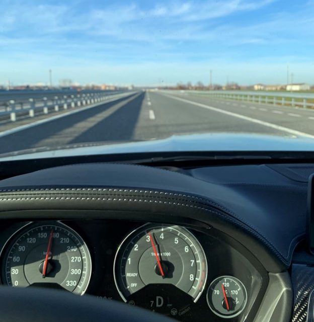 Autobahn.thumb.JPG.22ddb292340a549d00b9b7273bcea810.JPG