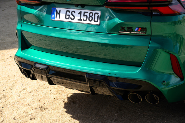 P90495511.jpg