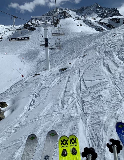 Skis.thumb.JPG.669df298b3bbf8703d5334832f21ffd0.JPG
