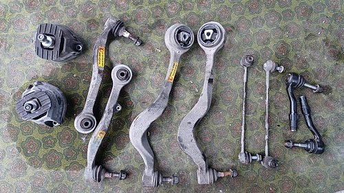 brasdesuspension.jpg.ca616f45457e2967ded387b3b184ed5f.jpg