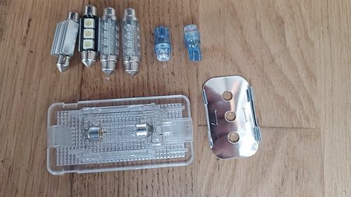 leds.jpg.7a1200d6008dd5167636c6d39b2ce3e6.jpg