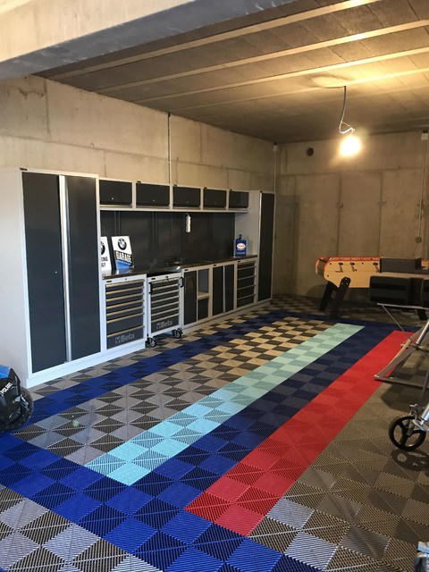 GARAGE M.jpg