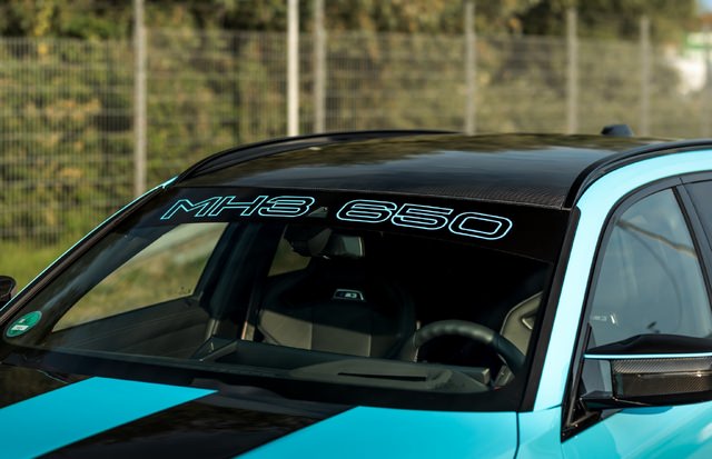 MANHART-MH3-650-Touring-Website-11.jpg