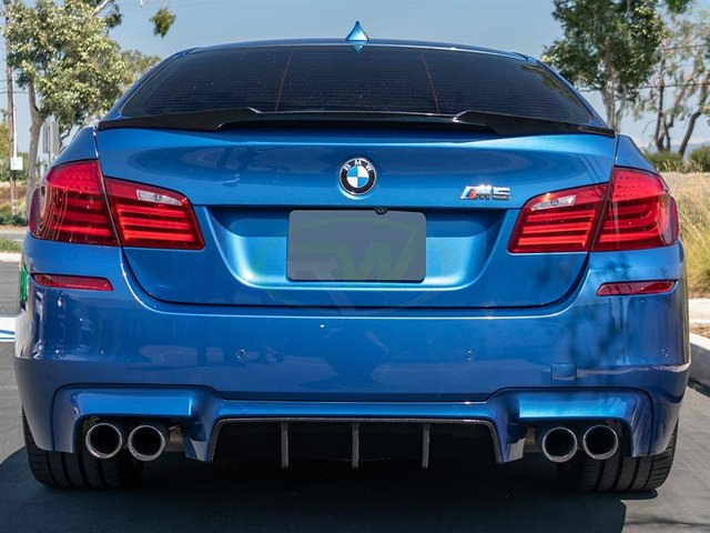 RW-Carbon-2011-2017-BMW-M5-F10-Type-1-Carbon-Fiber-Center-Diffuser-5.jpg