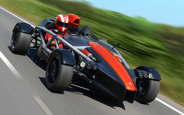ARIEL ATOM 4 - 001 - L.jpg