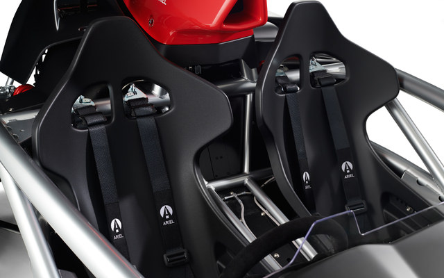 ARIEL ATOM 4 - 014 - L.jpg