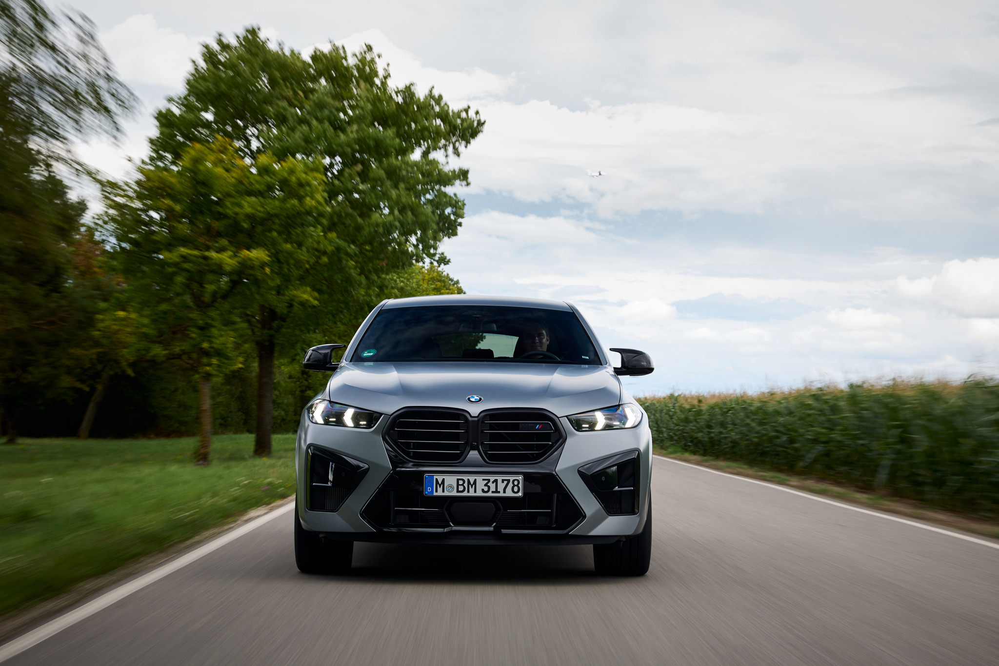 BMW X6 M Competition F96 - Dynamique, sur le terrain.