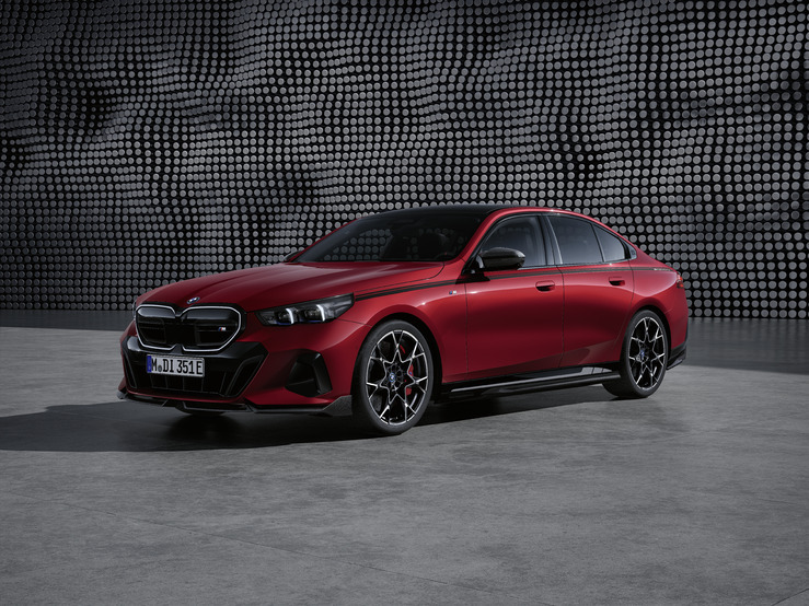 P90516877.jpg