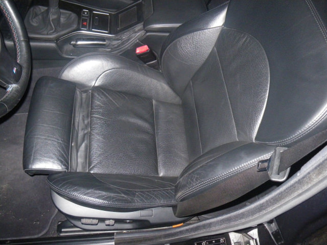 BMWM5Albiinterieur5.thumb.jpg.5cccfb219214703679b3796bdfa05cdc.jpg
