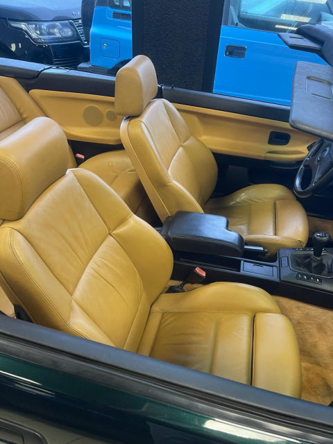 bmw m3 vert int.jpeg