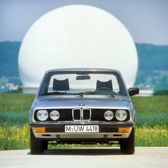 bmw-e28-5-series-01.jpg