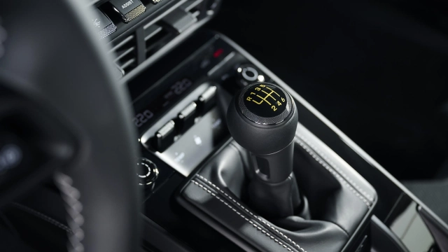 S24_2753.webp