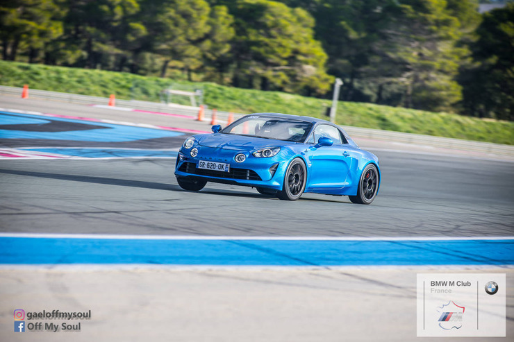 2J4A1102.jpg