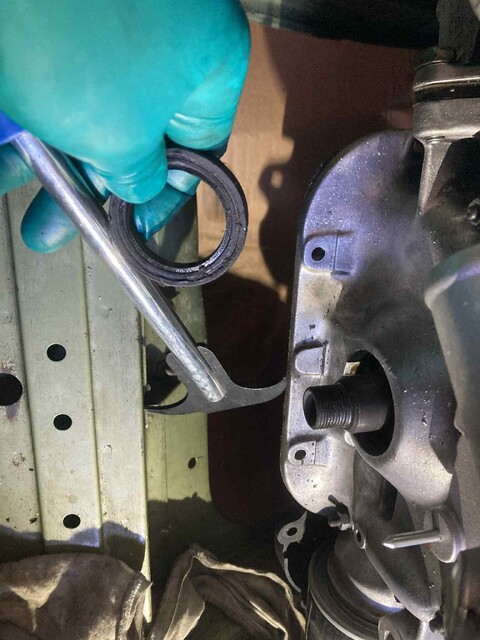 changement joint spi poulie vilo.jpg