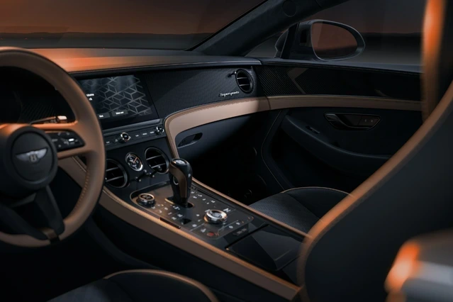 13 - New Supersports, cross cabin.webp