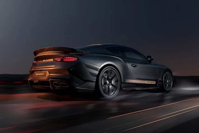 21 - New Supersports,rear 3qtr dynamic.webp