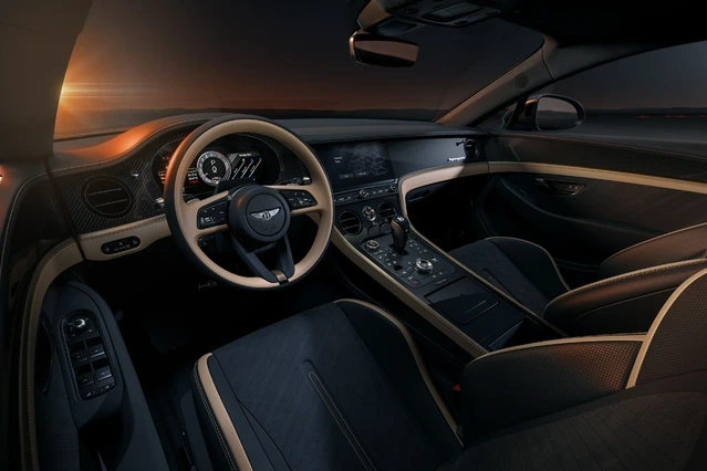 9 - New Supersports, cabin.webp