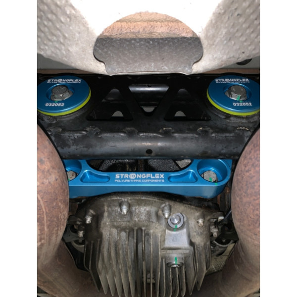 silent-blocs-et-support-renforces-pont-bmw-m4-f82-f83-m3-f80-m2-f87 (1).jpg
